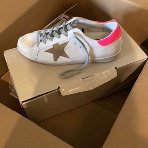 Golden Goose Sneakers
